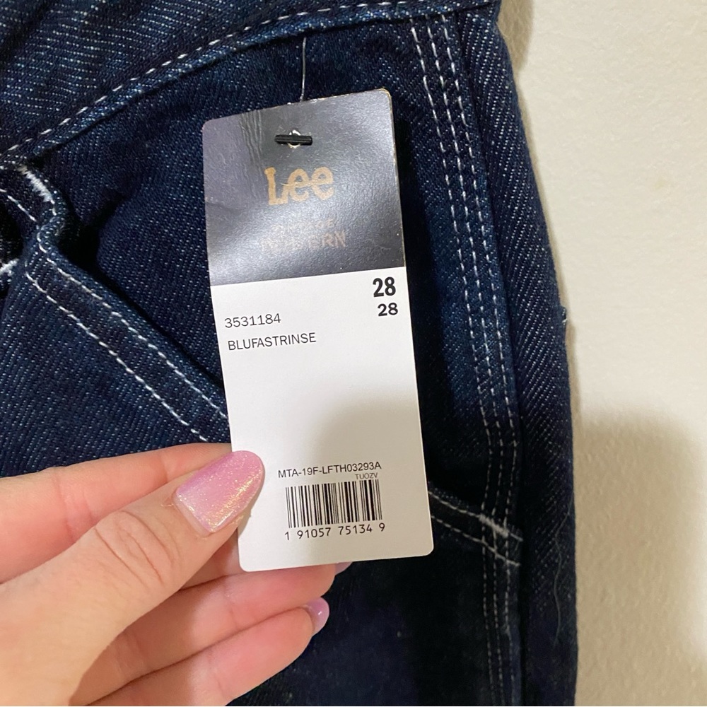NWOT Lee Women's High Rise Dungaree Ankle Jeans Sz 28 Vintage - Picture 6 of 8